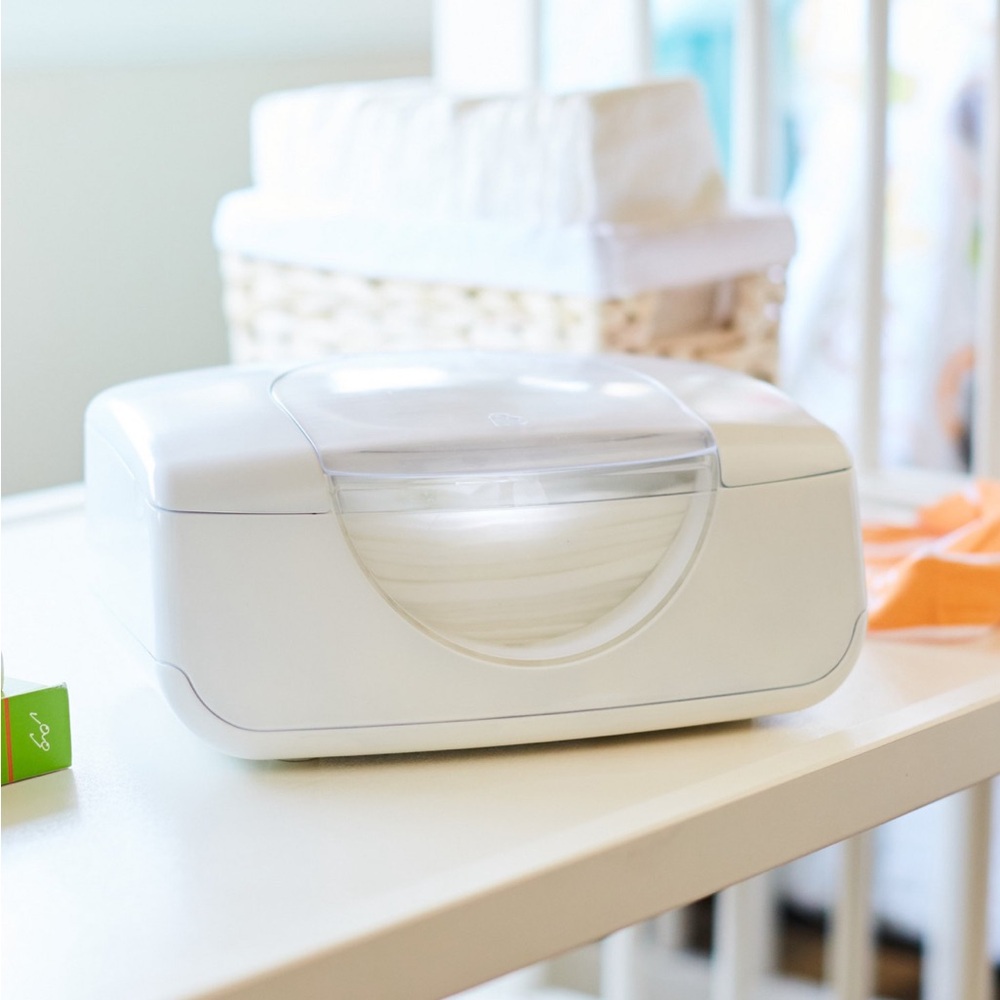Munckin Bright & Warm Wipe Warmer & Nightlight